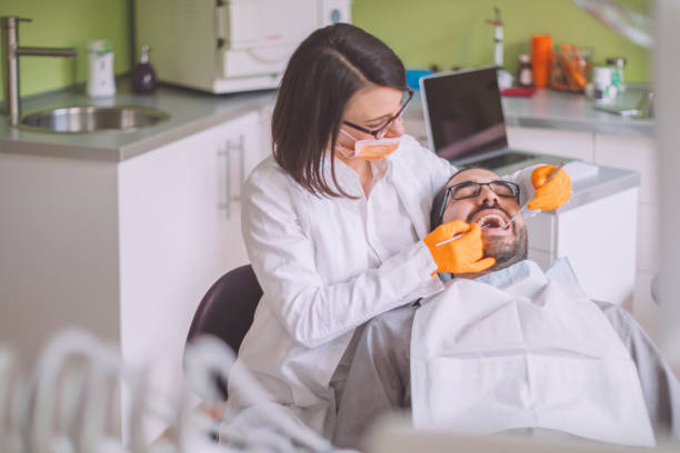 Best Holiday Emergency Dentist in Oak Bluffs, MA